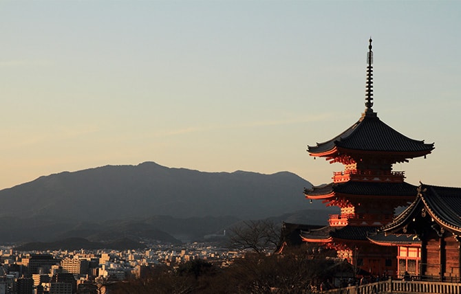 夕暮れの京都の風景